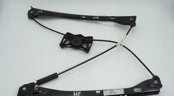 Skoda Fabia Mk3 (NJ) Front door electric window regulator 6V0837462A