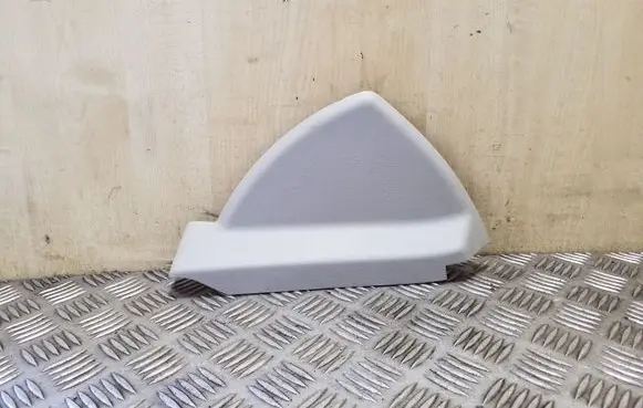 Mercedes-Benz C W204 Dashboard side end trim A2046800078