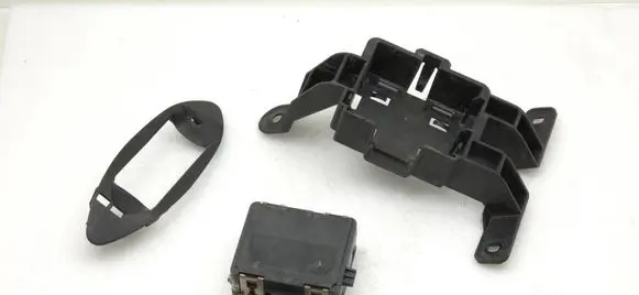 Audi Q3 F3 Distronic sensor radar 3Q0907566 0203301335