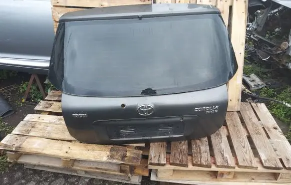 Toyota Corolla E120 E130 Tailgate/trunk/boot lid