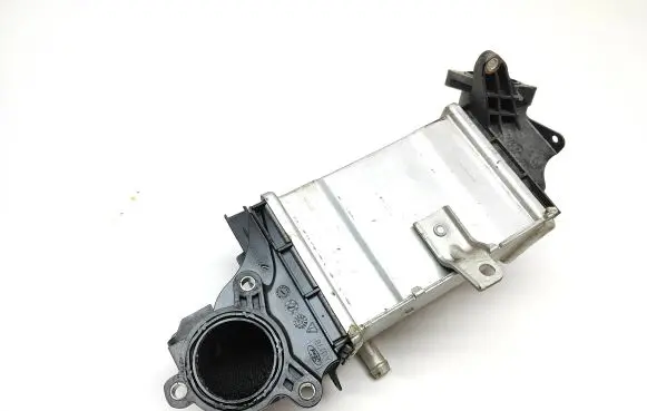 Ford Focus Intercooler radiator JN1Q6C896AC