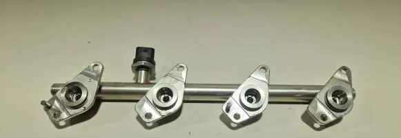 Mercedes-Benz A W176 Fuel main line pipe A2780700687