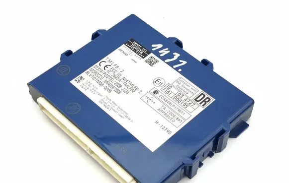Toyota Prius (XW30) Keyless (KESSY) go control unit/module 8999047051 2325006653