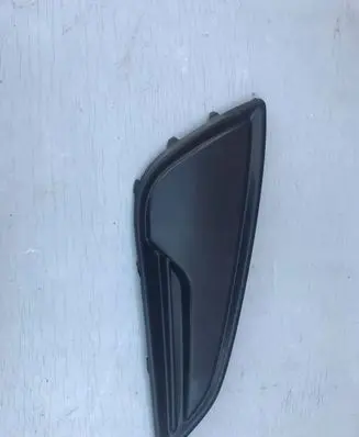 Hyundai i40 Front bumper lower grill