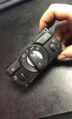 BMW 5 E60 E61 Light switch 6988555