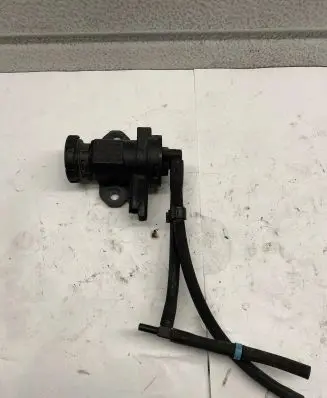 Suzuki Grand Vitara I Turbo solenoid valve 9635704380