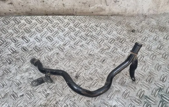 Audi A8 S8 D3 4E Engine coolant pipe/hose 4E0121400J