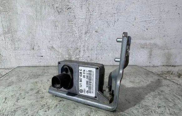 Skoda Octavia Mk1 (1U) ESP (stability system) control unit 1J1907638C 10098004612