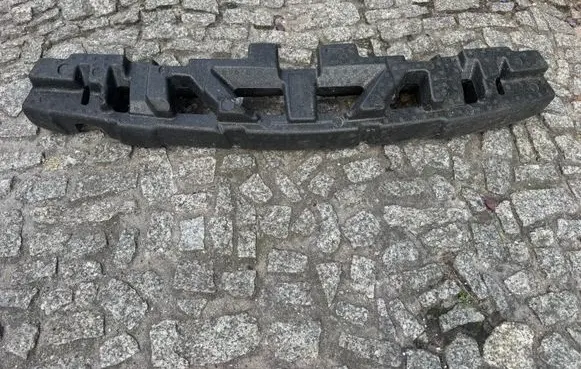 Renault Twingo III Front bumper foam support bar 6209009546