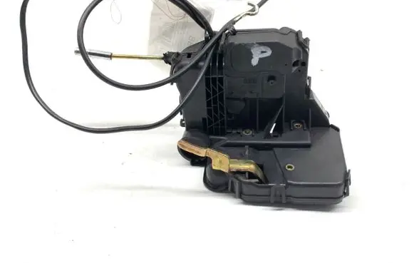 Mercedes-Benz C AMG W203 Front door lock