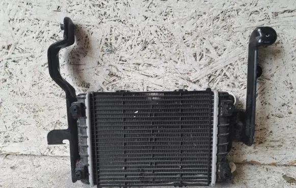 Audi Q7 4M Coolant radiator