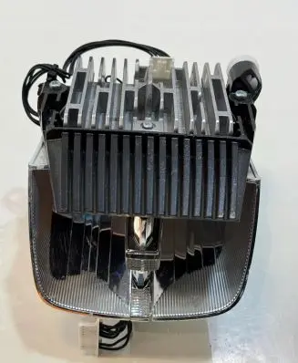 Volkswagen PASSAT B8 LED ballast control module 90050347206B