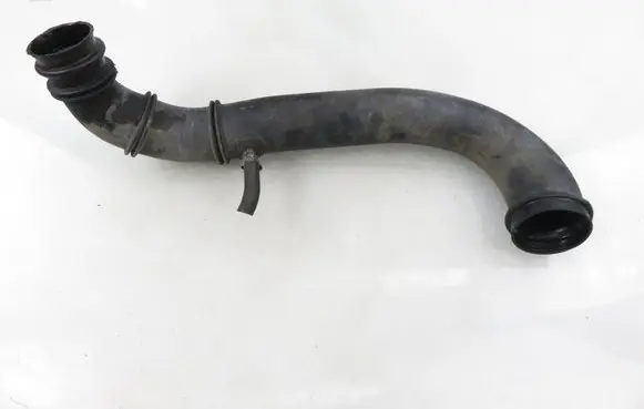 Volvo XC90 Air intake hose/pipe 30645294