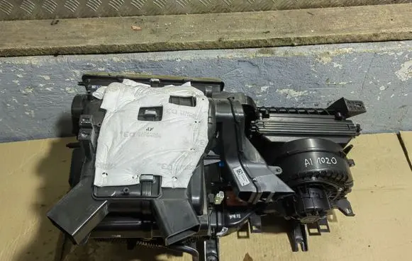 Hyundai i30 Interior heater climate box assembly 97282G4000