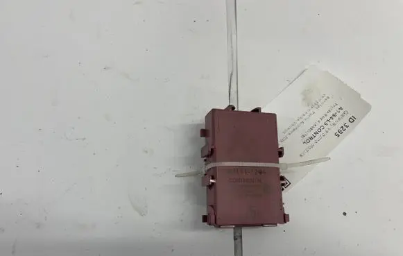 Toyota RAV 4 (XA50) Gateway control module 8911112042