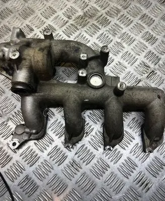 Mitsubishi Space Star Intake manifold 8200145096