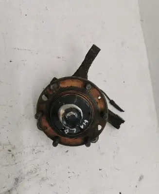 Hyundai Lantra II Front wheel hub spindle knuckle