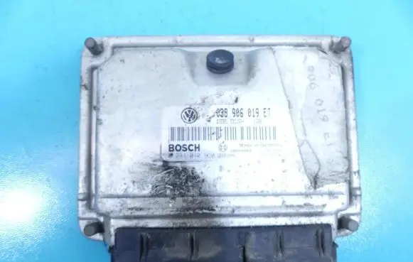 Seat Alhambra (Mk1) Engine control unit/module ECU 0281010630 IMPRK1269871