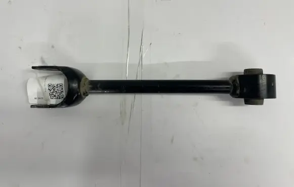 Toyota RAV 4 (XA50) Rear control arm