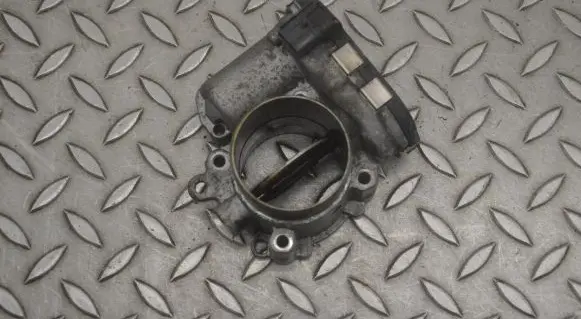 Jaguar F-Pace Throttle valve G4D39F991AA 0280750610