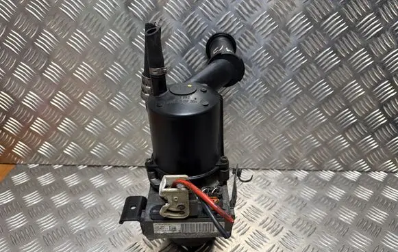 Citroen DS5 Power steering pump A5101477
