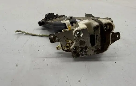 Mazda 6 Front door lock