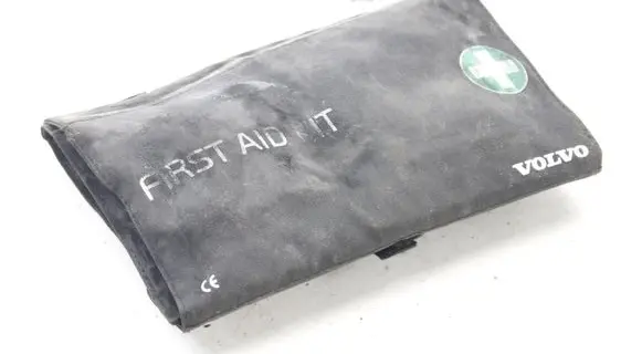 Volvo V60 First aid kit 32149426