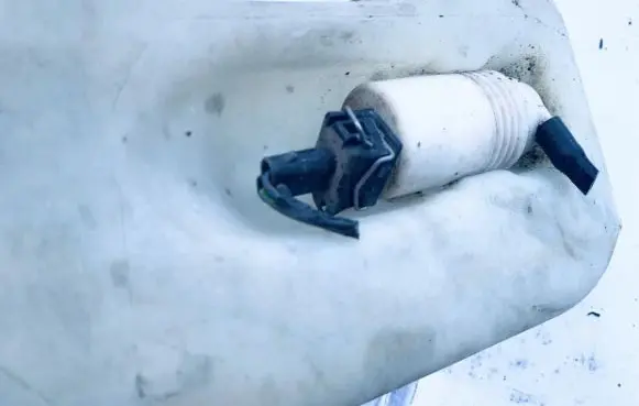 Windscreen/windshield washer pump
