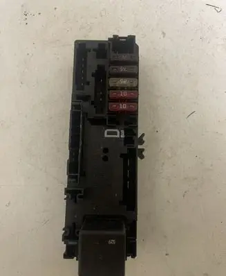 Mercedes-Benz E W210 Fuse module 05376120