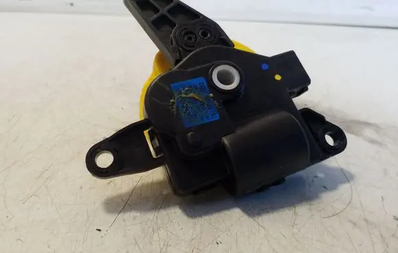 Ford Ranger Air flap motor/actuator D266LYALA0