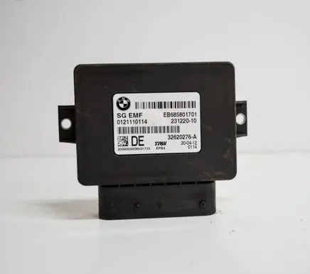 BMW 5 F10 F11 Rear brake EMF control unit/module 6858017