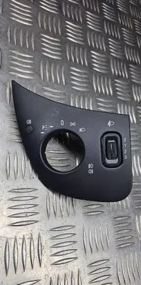 Mercedes-Benz A W168 Headlight level height control switch 1686890080