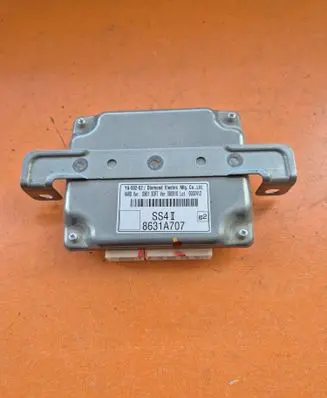 Mitsubishi Pajero Other control units/modules 8631A707
