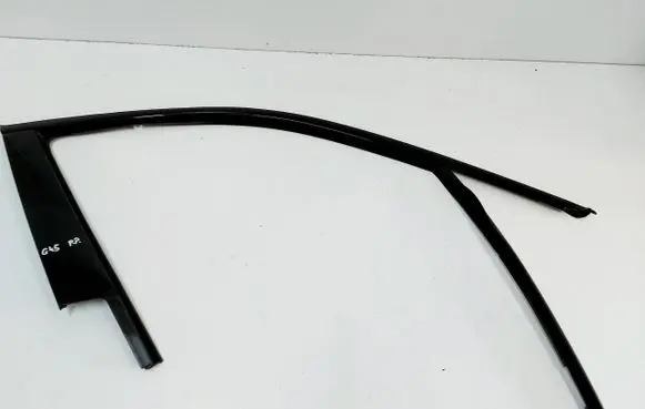 BMW X3 G45 Front door rubber seal 5A31971