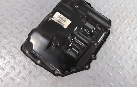 Volvo XC90 Gearbox sump 31437011