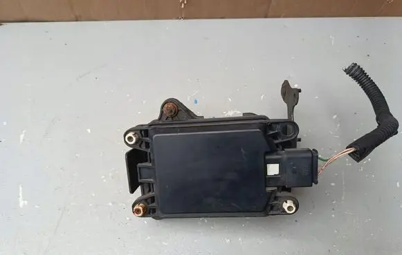 Citroen C4 II Distronic sensor radar 9810093180