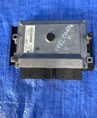 Opel Corsa F Engine control unit/module ECU 9843252980 9853988280