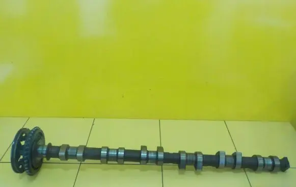BMW X3 E83 Camshaft 