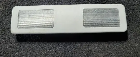 BMW 5 E39 Front seat light 0012