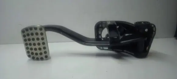 Mercedes-Benz C W205 Brake pedal A2222940001