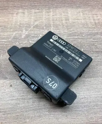 Volkswagen PASSAT B6 Gateway control module 3C0907530C