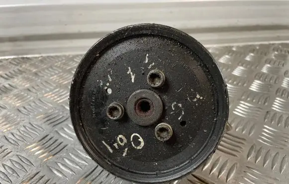 Volkswagen PASSAT B6 Power steering pump 7692955186