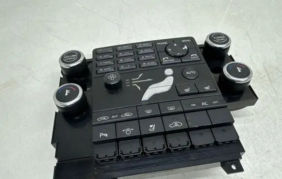 Volvo S80 Climate control unit 30774366