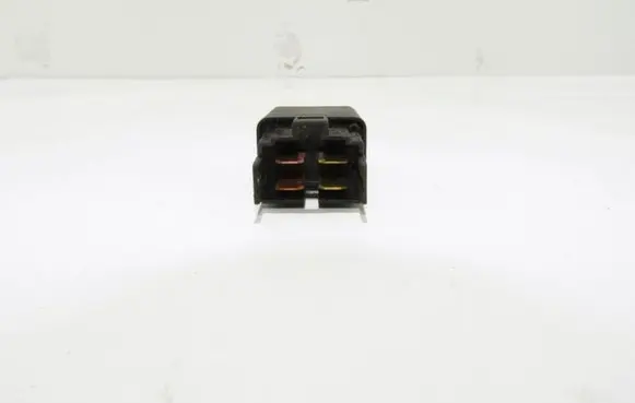 Hyundai Accent Other relay 9522022100