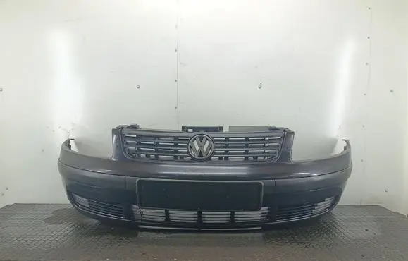 Volkswagen PASSAT B5 Front bumper 