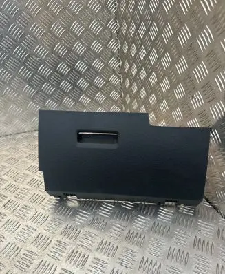Volkswagen Caddy Dashboard lower bottom trim panel 2K5858925A