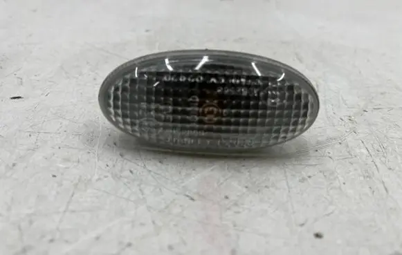 Mazda 6 Front indicator light P2829