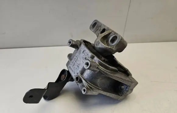Volkswagen Caddy Engine mount bracket 1K0199262CN