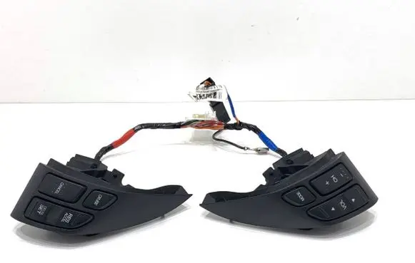 Honda CR-V Steering wheel buttons/switches 