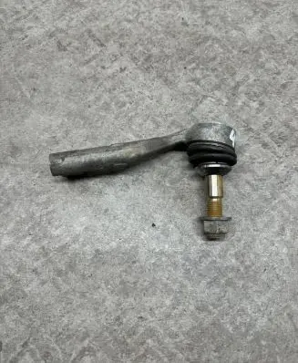 BMW 4 F32 F33 Steering tie rod end 6799967 32106799967